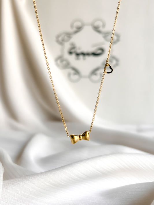 Bow Necklace