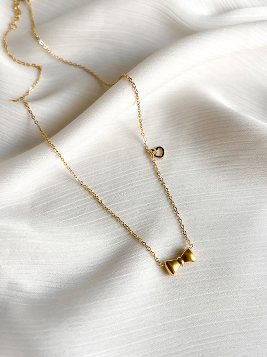 Bow Necklace