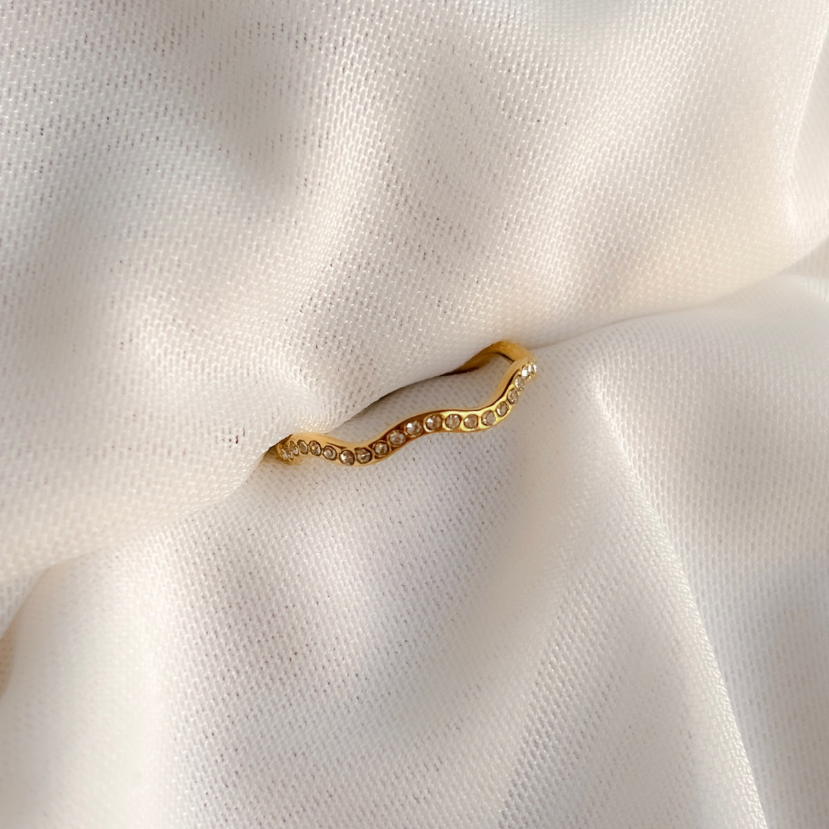 Wave Crystal Ring